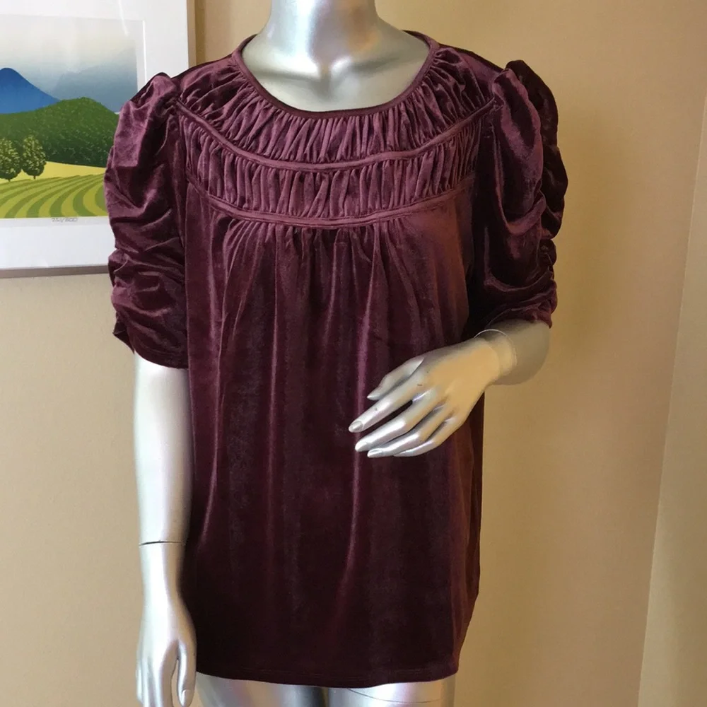 LOFT | Ruched Velvet Top Crushed Blackberry